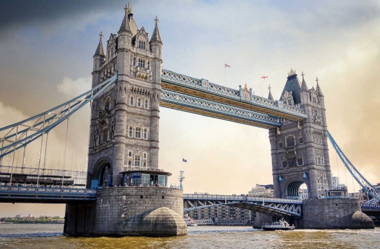 England-Schoene Aussichten Touristik-pixabay-bridge-5727975_1280
